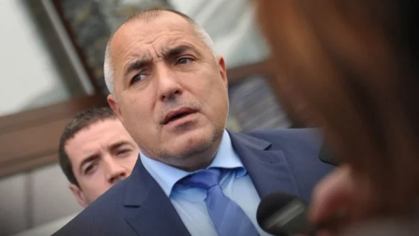 Борисов очаква във "Фейсбук" идеи и коментари за Управленската програма на ГЕРБ