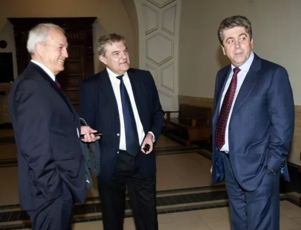 Проверката срещу Румен Петков е прекратена, Цацаров се заяжда с бившия вътрешен министър