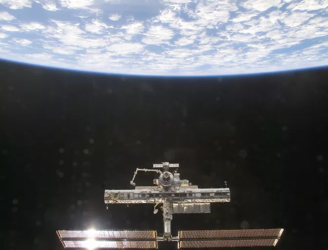 НАСА за живите кадри: Астронавт не е излизал в Космоса тази сряда