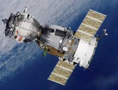 Руски космонавти смениха антенния приемник на модул 