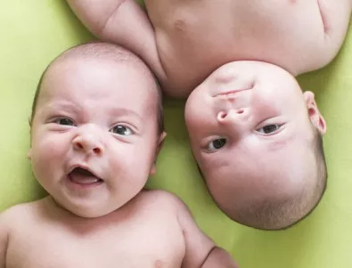 57-годишна жена роди близнаци 