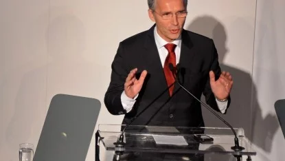 НАТО настоява за удължаване на икономическите санкции срещу Русия