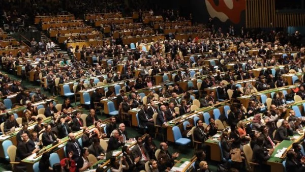 И ООН загрижена заради кризата в Македония