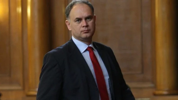 Кадиев обясни схемата за контролиране на вота - чрез множествена преференция