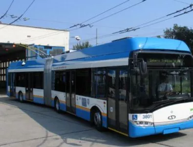И днес продължава подмяната на тролейбусната мрежа в Плевен