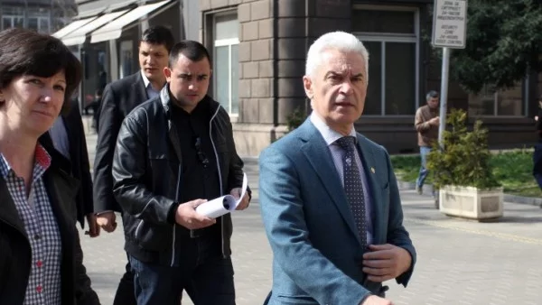 "Атака" иска извънредно заседание на КСНС заради Украйна 