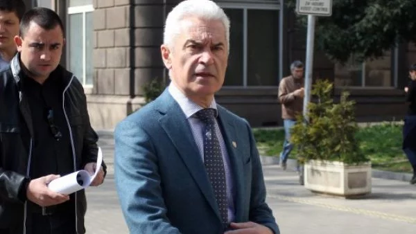 Сидеров се оплака в руското посолство, че е репресиран