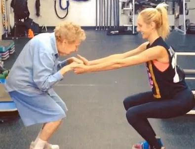 Вижте как 97-годишна жена тренира във фитнеса