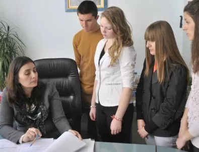 Българските ученици не умеят да се справят с решаването на проблеми, сочи изследване