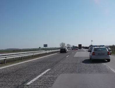 МВР-Бургас търси собственика на автобуса убиец на магистрала „Тракия”