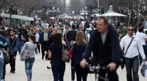 Безработицата в България намалява и през април 