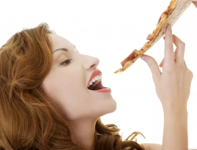 Яж пица и отслабни!