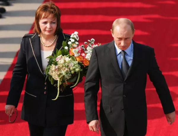 Бившата съпруга на Путин се омъжила повторно