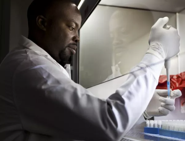 Над 600 вече са жертвите на еболата в Западна Африка