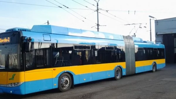 Стрелба по тролей в София, няма пострадали 