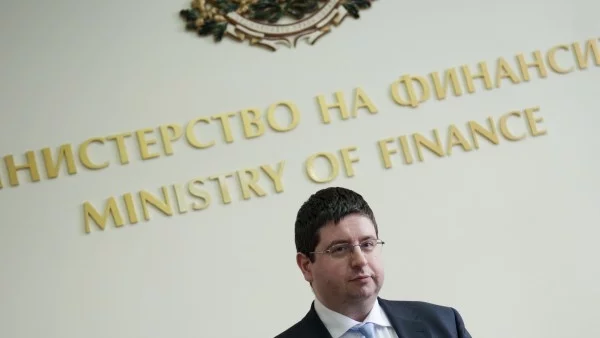 Чобанов: В КТБ има 130 млн. лв. държавни пари