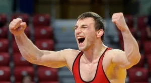 Александър Костадинов отстъпи лидерството си в ранглистата