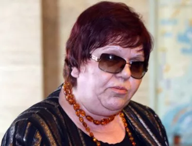Ирена Кръстева се оттегля от ръководството на медиите на Пеевски