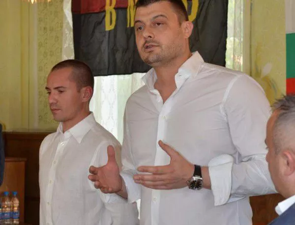 Джамбазки и Бареков застанаха заедно за определена минимална заплата