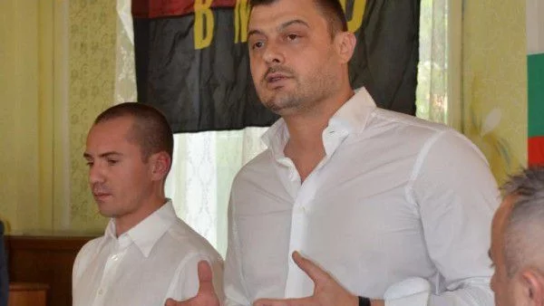 Джамбазки и Бареков застанаха заедно за определена минимална заплата