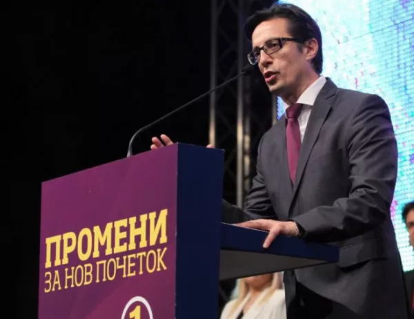 Пендаровски води на първия тур на изборите в Северна Македония