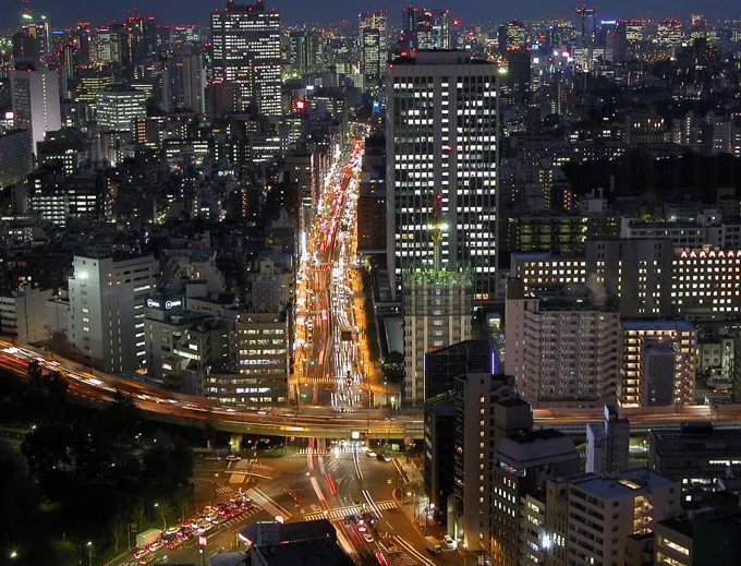 Серия взривове в японски град, има загинал и ранени