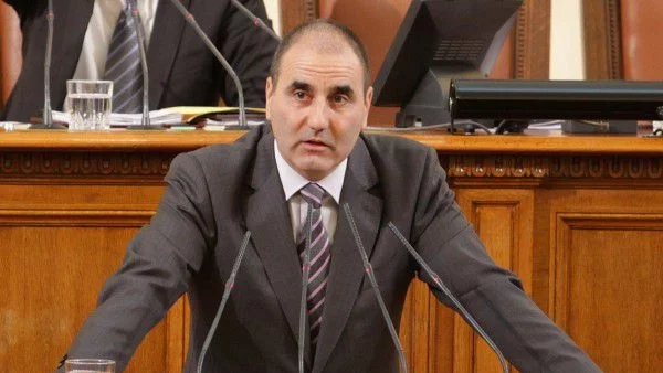 Не допускаме ДПС в изпълнителната власт, заяви Цветанов