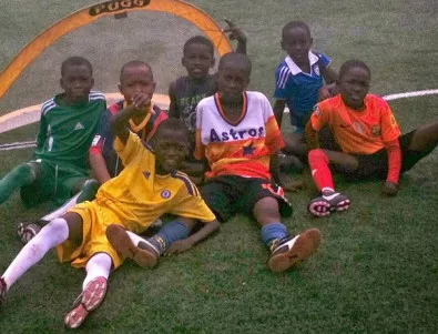 Преди Мондиала ФИФА прави детски турнир в Рио