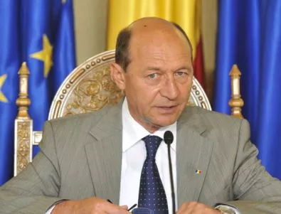 Бъсеску каза на Молдова да не бърза за ЕС