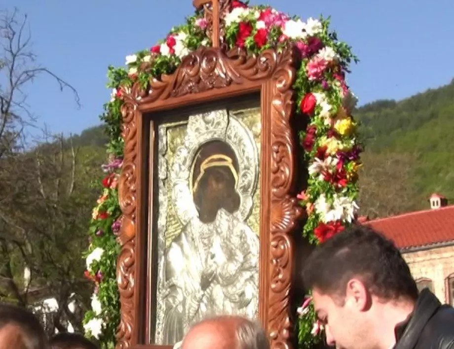 Празник на Владимирската чудотворна икона на Божията Майка
