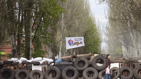 Украйна спря "временно" операцията в Славянск