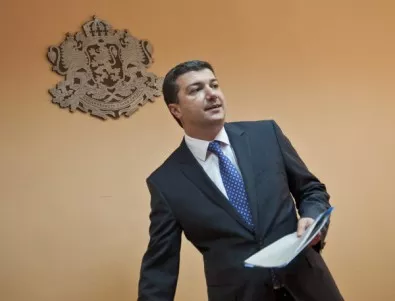 Стойнев: Не е драма, че има наказателна процедура срещу България за 