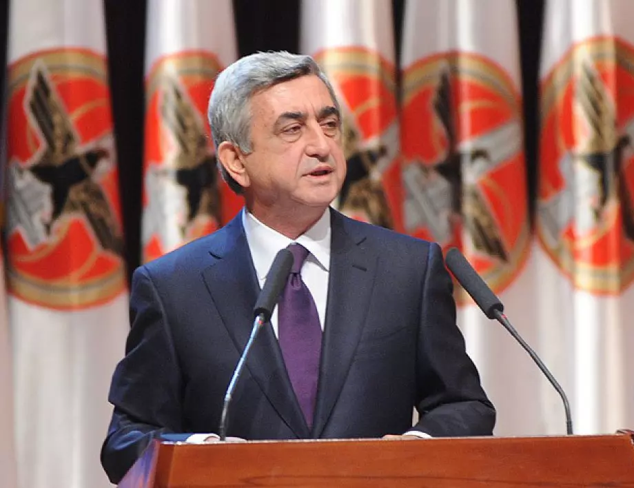 Съдят бившия арменски президент за корупция 
