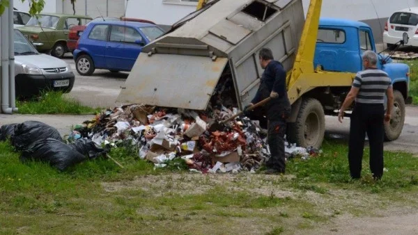 Бизнесът в Габрово пропищя от мутренски действия на общинската сметопочистваща фирма