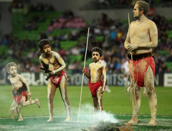 "Аборигени" откриха мач по ръгби в Мелбърн със заклинание