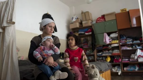 Бежанският център в Харманли е без лекари, има риск от зарази
