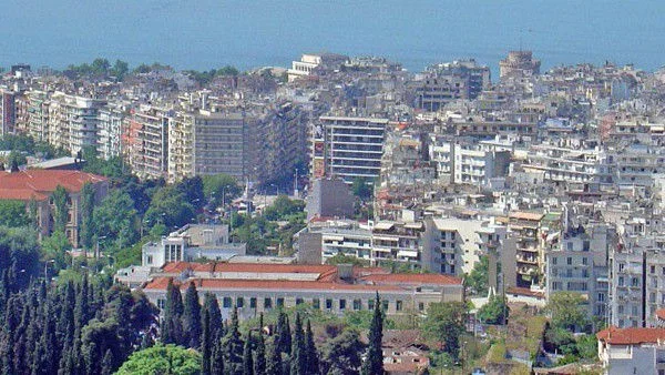 Кметът на Солун подкрепи хомосексуалистите по интересен начин