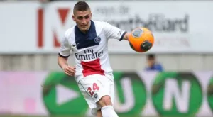 Халф на Италия аут срещу Хърватия