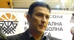 Младенов вече не е треньор на баскетболния Римини