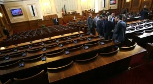 9-те грешки на българския законодателен процес: Кой всъщност твори - МС или парламентът?