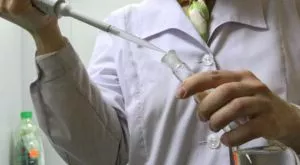 Русия наказа четири атлетки за допинг