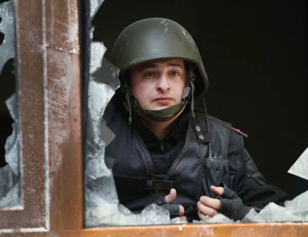 Киев наруши "училищното примирие" с Донецк