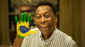 Легендата Пеле защити Диего Коща