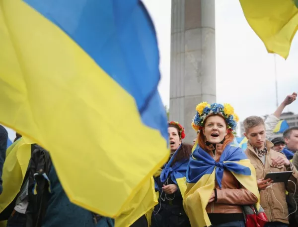 Кабинетът в Киев свален от олигарх