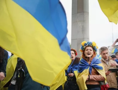 Проруските сепаратисти в Донецк започнаха издаването на свои паспорти