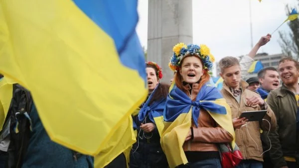 Украйна спря 58 руски телевизионни канала