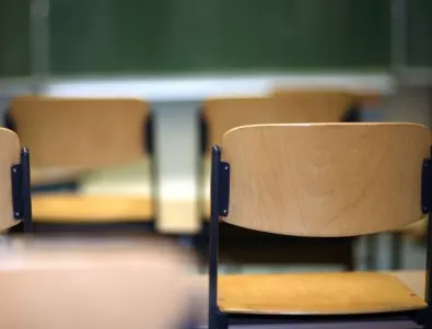 15 паралелки с прием след 7 клас са закрити в Бургас