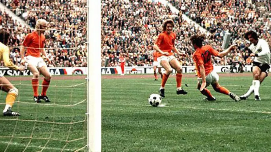 Световно първенство по футбол 1974: Германската прецизност срази холандския тотален футбол