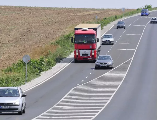 Работниците от "Автомагистрали – Черно море" ще получат заплати