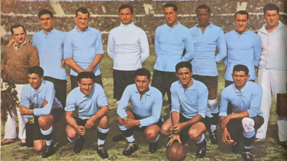 Световно първенство по футбол 1930: Начало с уругвайска доминация, револвери и ками